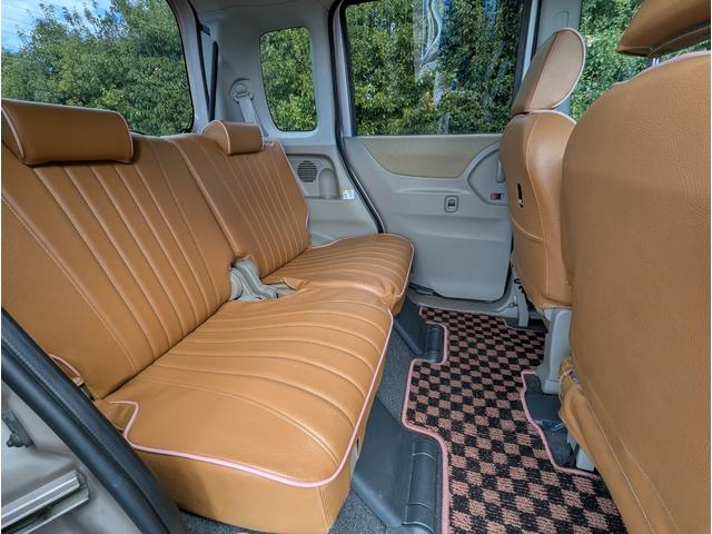 パレット Ｘ　スマートキー２個　片側パワースライドドア　ナビＴＶ　メモリーナビ　フルセグＴＶ　ＣＤ　ＤＶＤ　Ｂｌｕｅｔｏｏｔｈ　純正１４ｉｎアルミホイール　オートエアコン　電動格納ミラー　ベンチシート　シートカバー（4枚目）