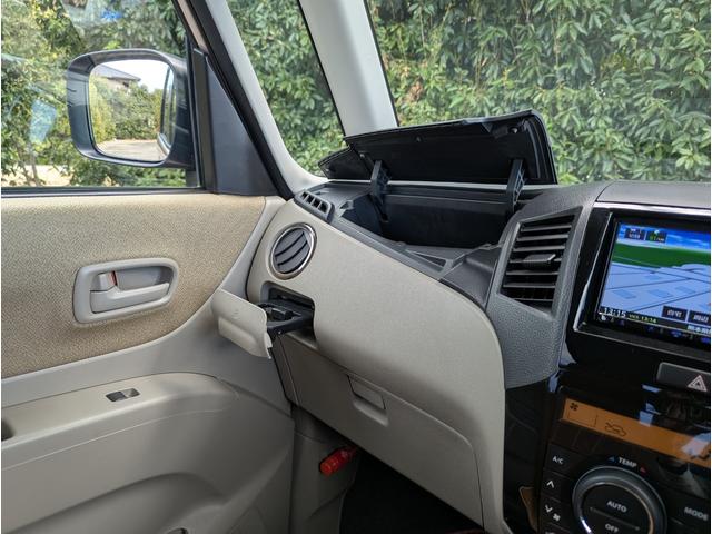 パレット Ｘ　スマートキー２個　片側パワースライドドア　ナビＴＶ　メモリーナビ　フルセグＴＶ　ＣＤ　ＤＶＤ　Ｂｌｕｅｔｏｏｔｈ　純正１４ｉｎアルミホイール　オートエアコン　電動格納ミラー　ベンチシート　シートカバー（35枚目）