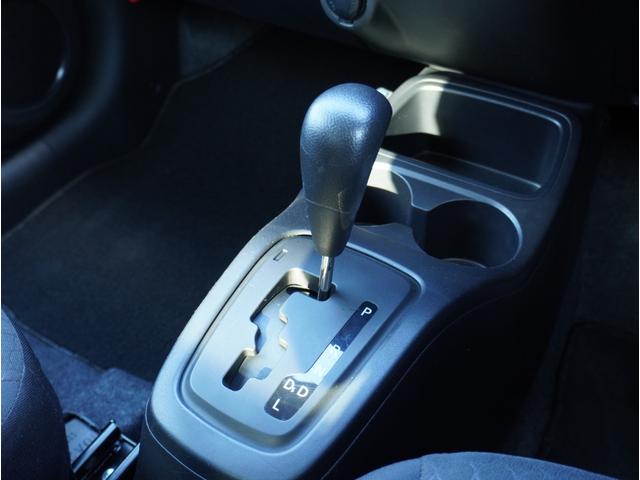 ミラージュ Ｍ　ＥＴＣ　ＡＵＸ　キーレス　電動格納ミラー　ヘッドライトレベライザー　ＨＩＤヘッドライト　オートエアコン　アイドリングストップ（18枚目）