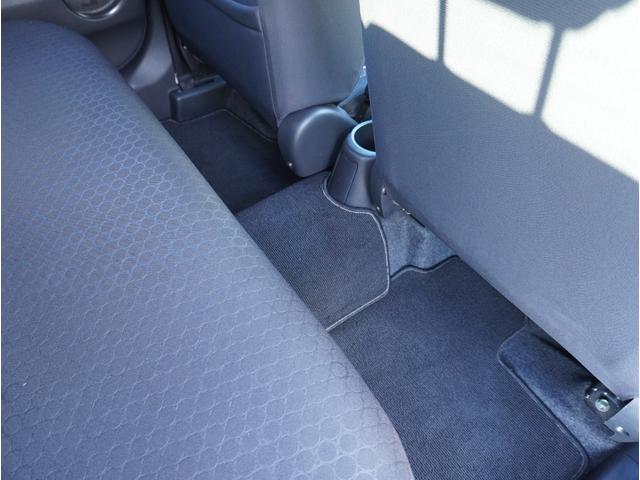 ミラージュ Ｍ　ＥＴＣ　ＡＵＸ　キーレス　電動格納ミラー　ヘッドライトレベライザー　ＨＩＤヘッドライト　オートエアコン　アイドリングストップ（24枚目）