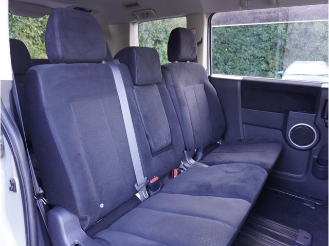デリカＤ：５ Ｇ　パワーパッケージ　８人乗り　パドルシフト　スマートキー２個　両側パワースライドドア　後席モニター　ＳＤナビＴＶ　ＤＶＤ　ＣＤ　バックカメラ　純正アルミ　オートＨＩＤヘッドライト　クルーズコントロール　クリアランスソナー（38枚目）