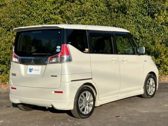 デリカＤ：２ ハイブリッドＭＺ　両側パワースライドドア　スマートキー　プッシュスタート　ＳＤナビ　フルセグＴＶ　ＤＶＤ　ＣＤ　Ｂｌｕｅｔｏｏｔｈ　バックカメラ　ドライブレコーダー　ＨＩＤヘッドライト　ＥＴＣ　シートヒーーター（9枚目）