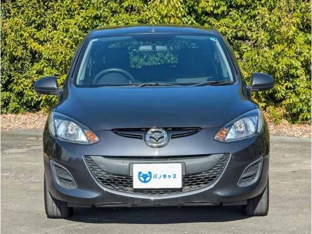 デミオ １３Ｃ－Ｖ　スマートエディションＩＩ　ＣＤ　ＥＴＣ　キーレス　電動格納ミラー　ヘッドライトレベライザー（11枚目）