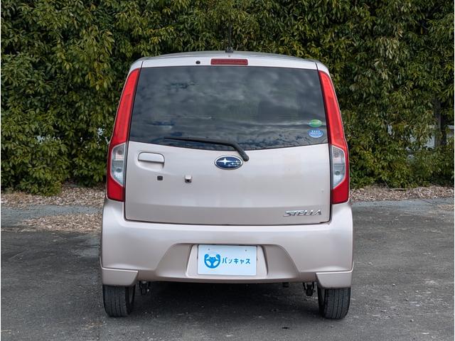 ステラ Ｌリミテッド　スマートアシスト　衝突被害軽減ブレーキ　ナビ　フルセグＴＶ　ＣＤ　ＤＶＤ　Ｂｌｕｅｔｏｏｔｈ　バックカメラ　スマートキー　純正１４ｉｎアルミホイール　電動格納ミラー　オートヘッドライト　ベンチシート　エコアイドル（7枚目）