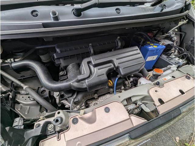 ステラ Ｌリミテッド　スマートアシスト　衝突被害軽減ブレーキ　ナビ　フルセグＴＶ　ＣＤ　ＤＶＤ　Ｂｌｕｅｔｏｏｔｈ　バックカメラ　スマートキー　純正１４ｉｎアルミホイール　電動格納ミラー　オートヘッドライト　ベンチシート　エコアイドル（10枚目）