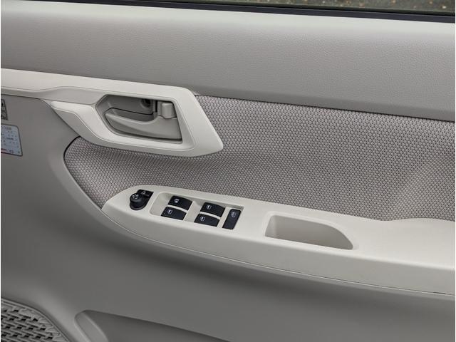 ムーヴ Ｌ　ＳＡ　スマートアシスト　衝突被害軽減ブレーキ　ＳＤナビ　フルセグＴＶ　ＣＤ　ＤＶＤ　ＡＵＸ　Ｂｌｕｅｔｏｏｔｈ　キーレス　電動格納ミラー　ヘッドライトレベライザー　ベンチシート　エコアイドル（10枚目）