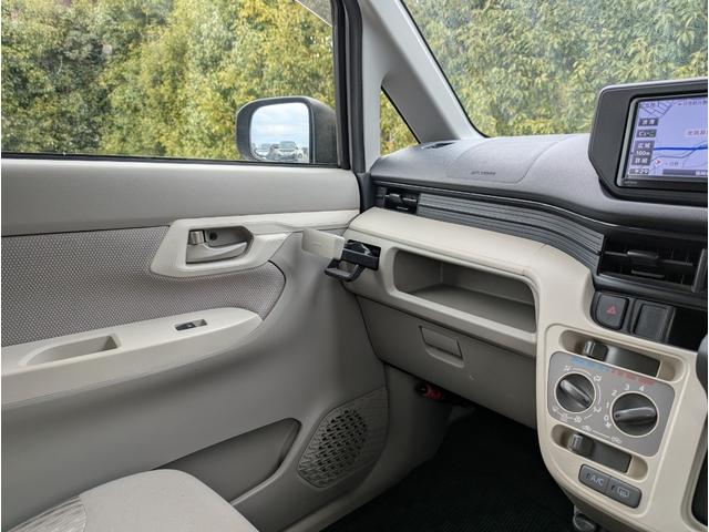 ムーヴ Ｌ　ＳＡ　スマートアシスト　衝突被害軽減ブレーキ　ＳＤナビ　フルセグＴＶ　ＣＤ　ＤＶＤ　ＡＵＸ　Ｂｌｕｅｔｏｏｔｈ　キーレス　電動格納ミラー　ヘッドライトレベライザー　ベンチシート　エコアイドル（14枚目）