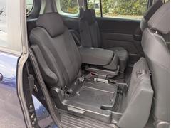 プレマシー ２０Ｃ−スカイアクティブ　７人乗り　両側パワースライドドア　ナビ　フルセグＴＶ 1101968A30251228W034 3