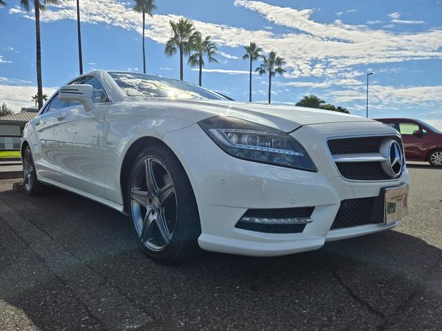 CLSクラス CLS350ブルーエフィシェンシAMGスポーツパケジ 修復事故歴無し 記録簿付き(2016-2022) 車検R812月 前後ドラレコ ETC 本革シート(8枚目)