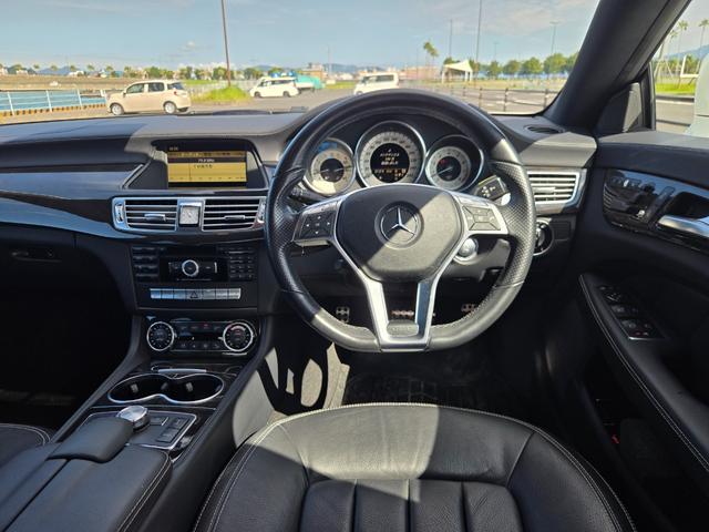 CLSクラス CLS350ブルーエフィシェンシAMGスポーツパケジ 修復事故歴無し 記録簿付き(2016-2022) 車検R812月 前後ドラレコ ETC 本革シート(19枚目)