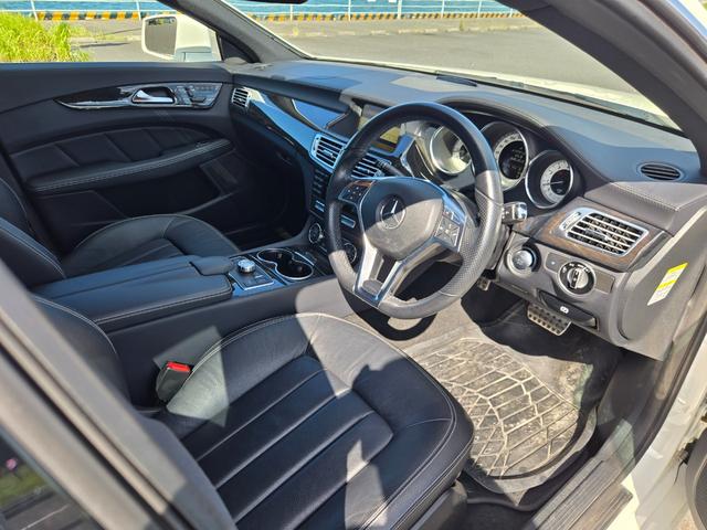 CLSクラス CLS350ブルーエフィシェンシAMGスポーツパケジ 修復事故歴無し 記録簿付き(2016-2022) 車検R812月 前後ドラレコ ETC 本革シート(21枚目)