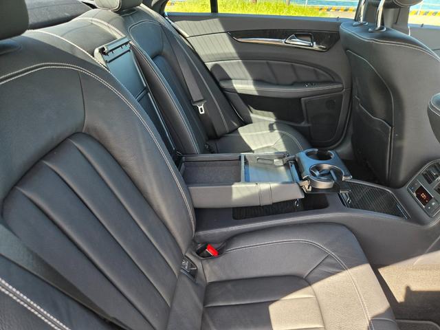 CLSクラス CLS350ブルーエフィシェンシAMGスポーツパケジ 修復事故歴無し 記録簿付き(2016-2022) 車検R812月 前後ドラレコ ETC 本革シート(27枚目)