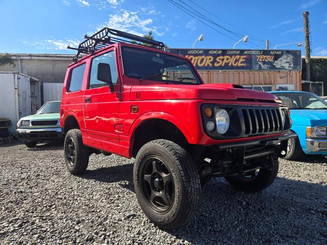 ジムニー ランドベンチャー　全塗装　Ｄ席エアバッグ　リフトＵＰ　社外ホイール　ホワイトレタータイヤ　前後社外バンパー　ルーフラック　オプションウッドメーターパネル（5枚目）