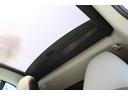 ｍｈｄ　全国７０台限定車　スマート　フォーツー　エディション　パールグレー　専用クリスタルグレーレザー調シート　クリスタルグレーステッチ入りのブラックレザー調ダッシュボード　シルバーレザー調のドアトリム（46枚目）
