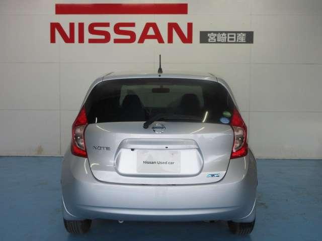 ノート １．２　Ｘ　１オーナー車　キーレス　エアコン　パワーウィンドウ　パワーステアリング（4枚目）