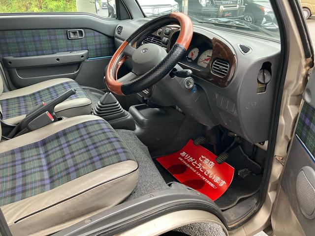 アトレー クラシック 5速マニュアル エアコン パワステ パワーウィンドウ ハイルーフ バイザー プライバシーガラス(13枚目)