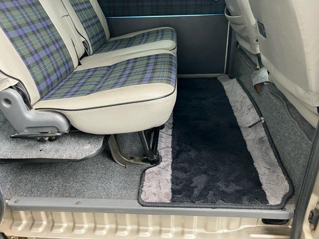 アトレー クラシック 5速マニュアル エアコン パワステ パワーウィンドウ ハイルーフ バイザー プライバシーガラス(32枚目)