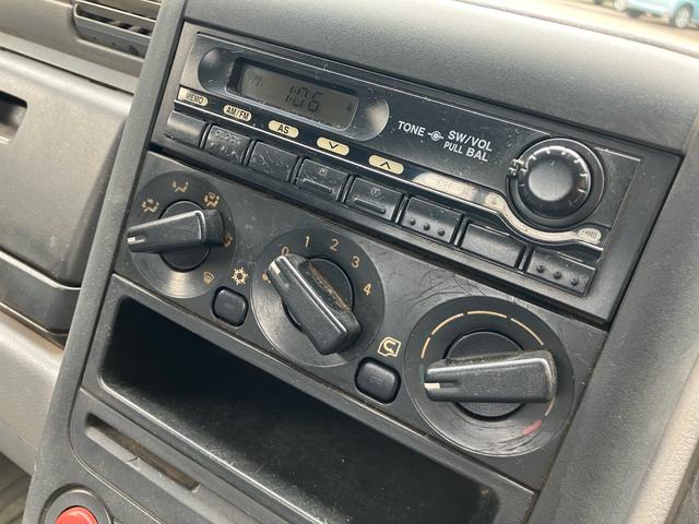 キャンター 2t 低床 荷台床鉄板張り 3方開 電動格納ミラー 5速マニュアル 4900ディーゼルターボ 純正色全塗装済み リヤWタイヤ ABS エアバッグ(44枚目)