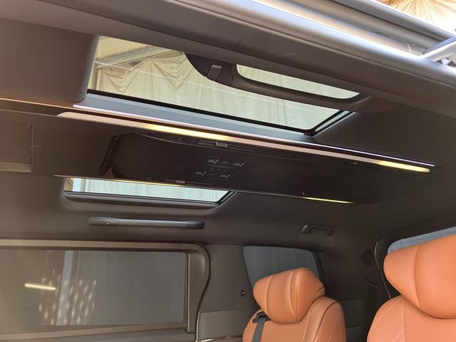 ヴェルファイアハイブリッド Ｚ　プレミア　モデリスタエアロ　モデリスタマフラー　レザーパワーシート　前後ドラレコ　フリップダウンモニター　ムーンルーフ　パドルシフト　クルーズコントロール　パワートランク　ナビＴＶ　ＢＴ　アラウンドビューモニタ（18枚目）