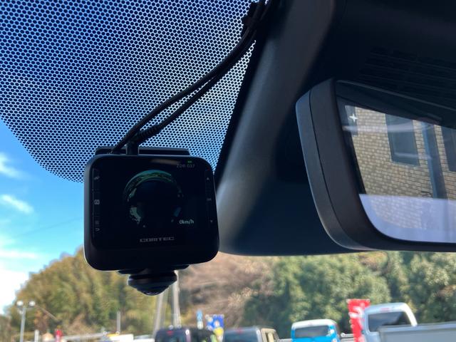 ヴェルファイアハイブリッド Ｚ　プレミア　モデリスタエアロ　モデリスタマフラー　レザーパワーシート　前後ドラレコ　フリップダウンモニター　ムーンルーフ　パドルシフト　クルーズコントロール　パワートランク　ナビＴＶ　ＢＴ　アラウンドビューモニタ（50枚目）