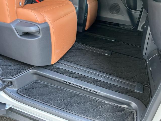 ヴェルファイアハイブリッド Ｚ　プレミア　モデリスタエアロ　モデリスタマフラー　レザーパワーシート　前後ドラレコ　フリップダウンモニター　ムーンルーフ　パドルシフト　クルーズコントロール　パワートランク　ナビＴＶ　ＢＴ　アラウンドビューモニタ（53枚目）