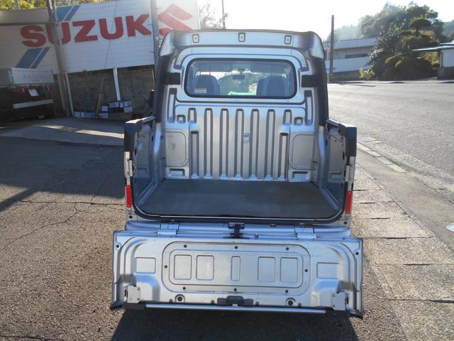 遠方納車や業販も可能です。当店は年間約５０台県外・離島に販売しております。そのほとんどの方がメールや電話のみで購入しております。わからない点などお気軽にご相談ください。