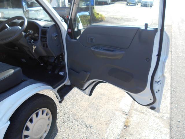 離島へのフェリーの港止めも対応します。