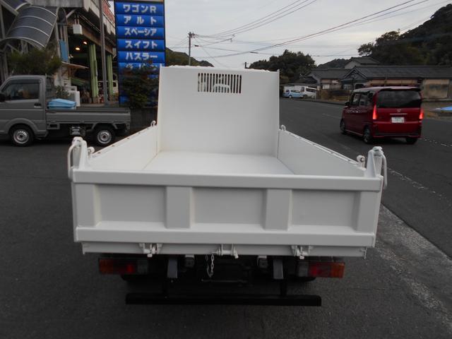 デュトロ 全低床ダンプ　３トンダンプ　塗装済　ターボ交換済み　ラジエター交換済み　全低床（9枚目）