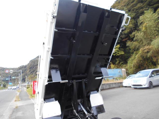 デュトロ 全低床ダンプ　３トンダンプ　塗装済　ターボ交換済み　ラジエター交換済み　全低床（19枚目）