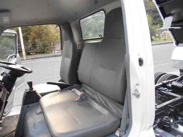 デュトロ 全低床ダンプ　３トンダンプ　塗装済　ターボ交換済み　ラジエター交換済み　全低床（30枚目）