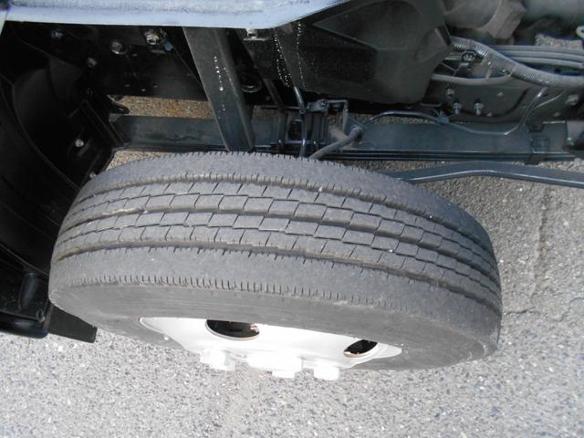 デュトロ 全低床ダンプ　３トンダンプ　塗装済　ターボ交換済み　ラジエター交換済み　全低床（38枚目）