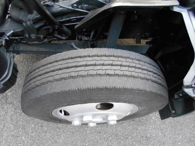 デュトロ 全低床ダンプ　３トンダンプ　塗装済　ターボ交換済み　ラジエター交換済み　全低床（39枚目）