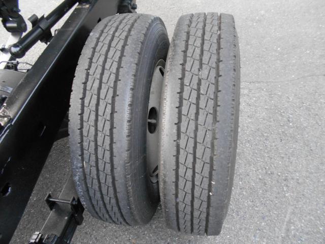 デュトロ 全低床ダンプ　３トンダンプ　塗装済　ターボ交換済み　ラジエター交換済み　全低床（40枚目）