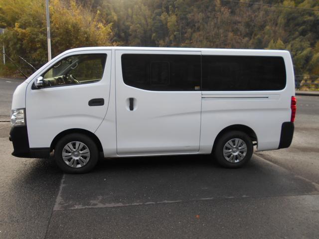 ＮＶ３５０キャラバンワゴン ＤＸ　１０人乗り　全方位モニター　リヤエアコン（4枚目）