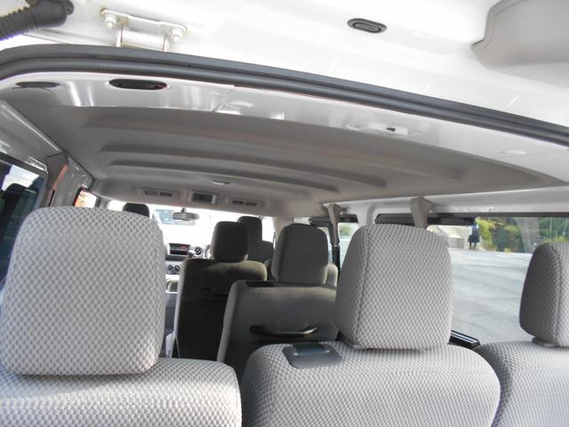 ＮＶ３５０キャラバンワゴン ＤＸ　１０人乗り　全方位モニター　リヤエアコン（25枚目）