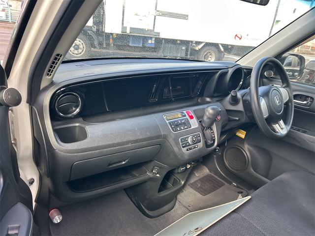 N-ONE G・Lパッケージ ドライブレコーダー バックカメラ オートライト HID スマートキー アイドリングストップ 電動格納ミラー ベンチシート CVT 盗難防止システム ABS ESC CD USB 衝突安全ボディ(29枚目)