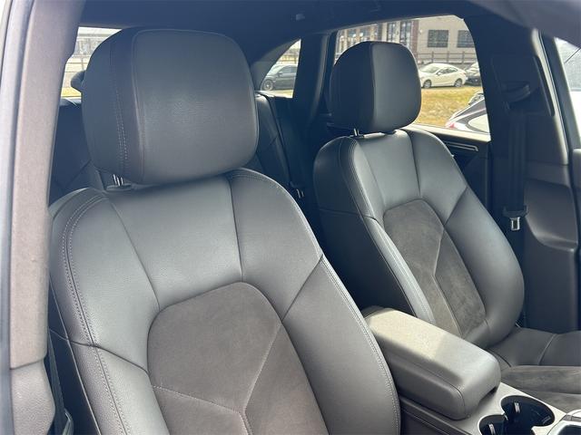 PORSCHE MACAN MACAN S