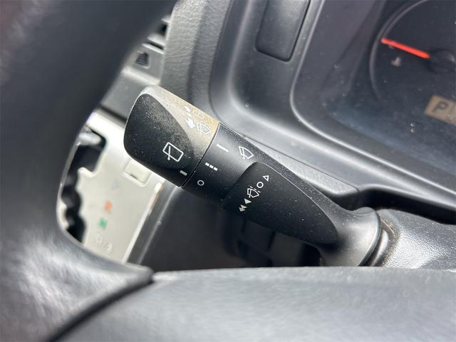 ハイエースバン 3000デイーゼル ETC バックカメラ ナビ 両側スライドドア 電動格納ミラー AT CD エアコン パワーウィンドウ 運転席エアバッグ(9枚目)