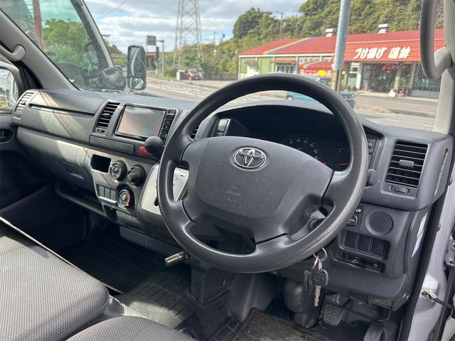 ハイエースバン 3000デイーゼル ETC バックカメラ ナビ 両側スライドドア 電動格納ミラー AT CD エアコン パワーウィンドウ 運転席エアバッグ(36枚目)