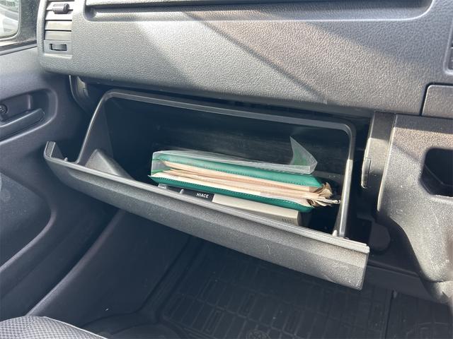 ハイエースバン 3000デイーゼル ETC バックカメラ ナビ 両側スライドドア 電動格納ミラー AT CD エアコン パワーウィンドウ 運転席エアバッグ(39枚目)