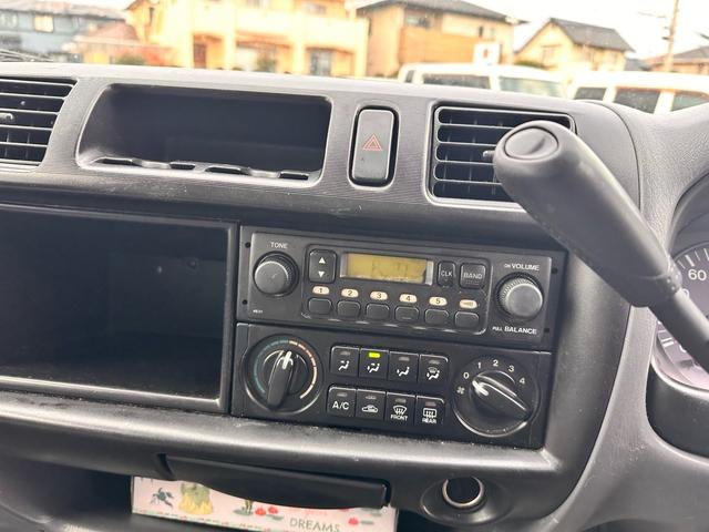 バネットトラック 　キッチンカー　移動販売車８ナンバー登録済　換気扇　水槽・蛇口　ＬＥＤ作業灯１２０ｃｍ　１００Ｖコンセント　ブレーカー外部電源　４０００Ｗ対応　排水２００Ｌ　給水２００Ｌ　タンク設置済　サイドオーニング（45枚目）