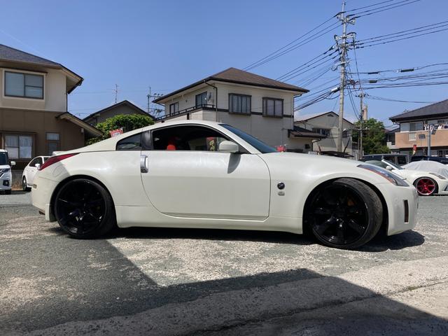 フェアレディＺ バージョンＳ　テイン車高調・チタンマフラー・純正６速・ブレンボキャリパー・ＧＴＲ３５　２０ＡＷ　１０．５Ｊ・ＥＴＣ・セミバケ　社外アルミラジエーター・アルミサクションパイプ　・リアスポイラー（14枚目）