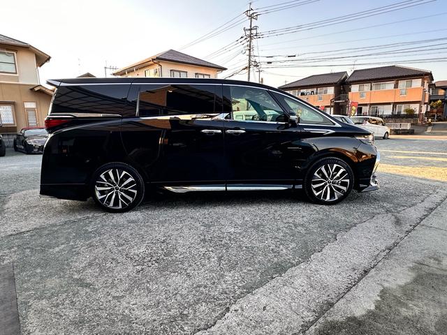 アルファードハイブリッド Z モデリスエアロ・マフラー・AW・左右独立ムーンルーフ+後席パワーサイドサンシェード・ITSコネクト・カラーヘッドアップディスプレイ・ユニバーサルステップスライドドア左右・14型後席モニタ- スモーク(5枚目)