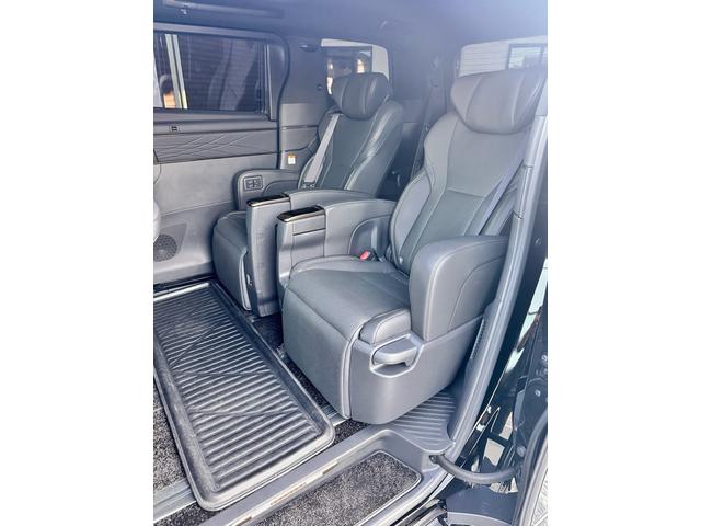 アルファードハイブリッド Z モデリスエアロ・マフラー・AW・左右独立ムーンルーフ+後席パワーサイドサンシェード・ITSコネクト・カラーヘッドアップディスプレイ・ユニバーサルステップスライドドア左右・14型後席モニタ- スモーク(8枚目)