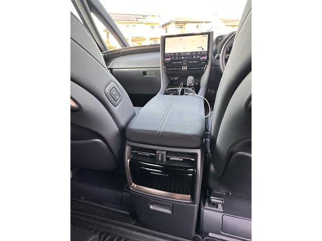 アルファードハイブリッド Z モデリスエアロ・マフラー・AW・左右独立ムーンルーフ+後席パワーサイドサンシェード・ITSコネクト・カラーヘッドアップディスプレイ・ユニバーサルステップスライドドア左右・14型後席モニタ- スモーク(16枚目)