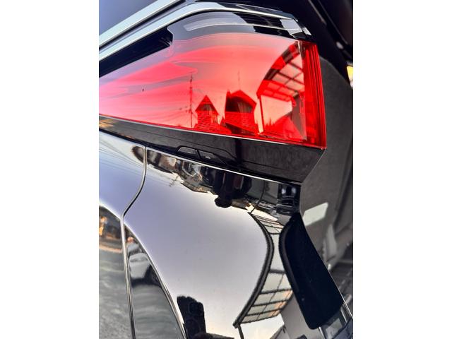 アルファードハイブリッド Z モデリスエアロ・マフラー・AW・左右独立ムーンルーフ+後席パワーサイドサンシェード・ITSコネクト・カラーヘッドアップディスプレイ・ユニバーサルステップスライドドア左右・14型後席モニタ- スモーク(31枚目)