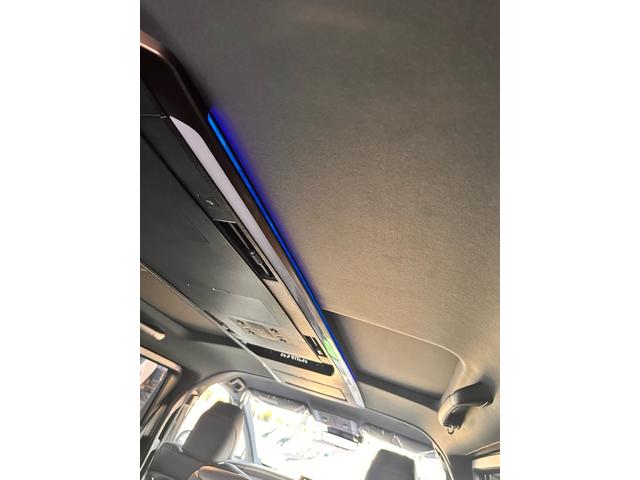 アルファードハイブリッド Z モデリスエアロ・マフラー・AW・左右独立ムーンルーフ+後席パワーサイドサンシェード・ITSコネクト・カラーヘッドアップディスプレイ・ユニバーサルステップスライドドア左右・14型後席モニタ- スモーク(32枚目)