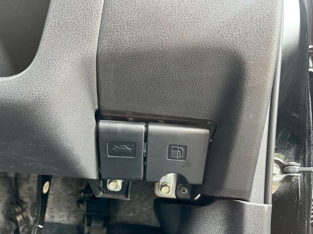 ノート Ｘ　スマートキー　プッシュスタート　ルームミラー型アラウンドビューモニター（18枚目）