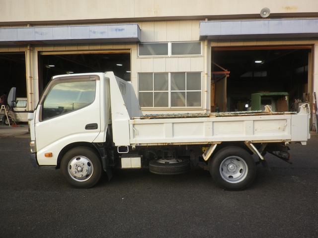 デュトロ 全低床ダンプ（8枚目）