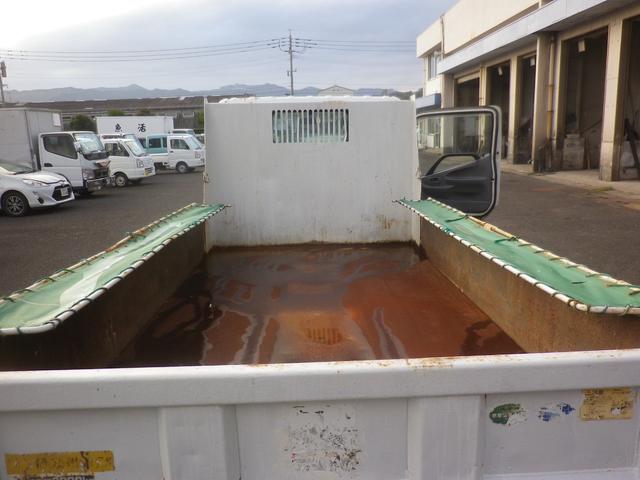 デュトロ 全低床ダンプ（12枚目）